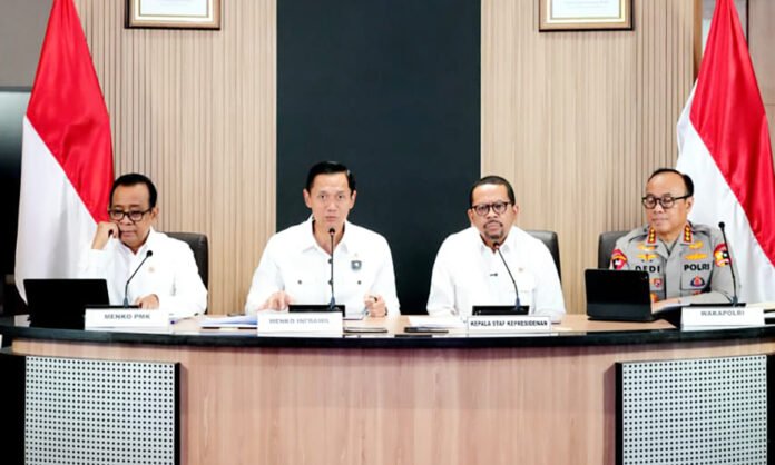Wakapolri Komjen Pol. Dedi Prasetyo saat konferensi pers kesiapan pengamanan arus mudik Lebaran 2026 di Kantor Staf Presiden, Jakarta. Foto: Polri