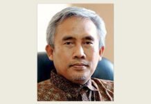 Puasa, Energi, dan Pertahanan Bangsa: Catatan Daniel Rosyid di Tengah Dunia yang Berubah Daniel Mohammad Rosyid, akademisi Institut Teknologi Sepuluh Nopember (ITS) Surabaya. Foto: dok. ITS