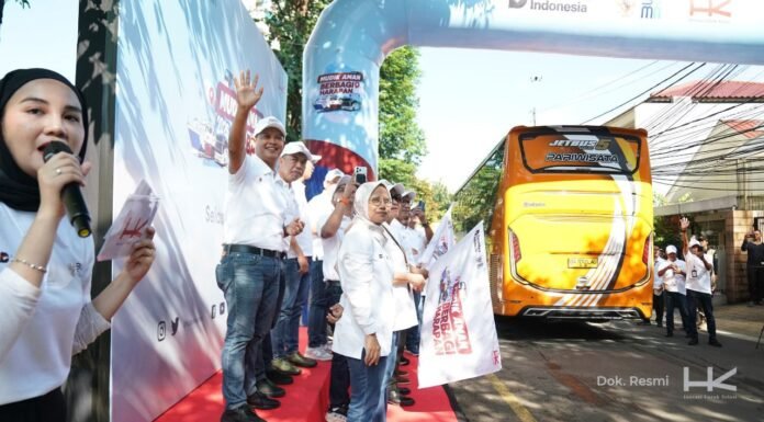 630 Pemudik Diberangkatkan Gratis, Hutama Karya Ikut Turun Tangan di Arus Lebaran 2026 Pelepasan peserta Mudik Gratis Bersama BUMN 2026 di kawasan GBK Jakarta. Foto: Hutama Karya