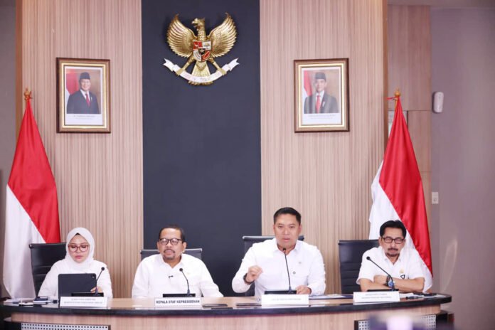Wakil Menteri Pertanian menyampaikan kondisi stok pangan nasional jelang Lebaran. Foto: Harnas.id