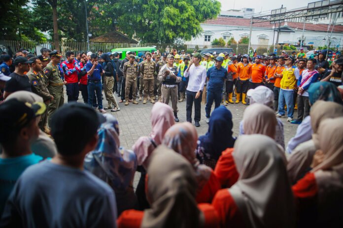 Wali Kota Bogor Dedie Rachim Pantau Jumsih di Kawasan Pasar Bogor. Foto: Dok. Pemkot Bogor