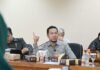 SPPG Menjamur di Bogor, DPRD Ingatkan: Warga Jangan Cuma Jadi Penonton Anggota DPRD Kota Bogor Dedi Mulyono saat menyampaikan keterangan terkait program SPPG. Foto: Pemkot Bogor