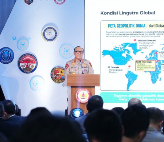 Polri Bangun “Lab Sosial” di Akpol, Cara Baru Uji Pola Pemolisian Sambutan Wakapolri Komjen Pol. Prof. Dr. Dedi Prasetyo dalam agenda pengembangan Laboratorium Sosial Sains Kepolisian di Akpol Semarang. Foto: Polri