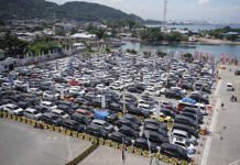 Merak–Bakauheni Padat Terukur, ASDP Catat Puluhan Ribu Pemudik Menyeberang di Puncak Arus Kepadatan kendaraan dan penumpang di Pelabuhan Merak saat arus mudik Lebaran. Foto: dok. ASDP Indonesia Ferry