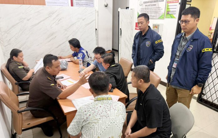 Ilustrasi penanganan kasus judi online oleh Bareskrim Polri dalam tahap pelimpahan ke jaksa. Foto: Harnas.id