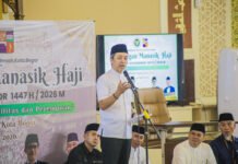 Dedie Rachim Resmi Buka Manasik Haji, Jamaah Bogor Diminta Siap Fisik Wali Kota Bogor membuka kegiatan manasik haji bagi jamaah di Masjid Agung Kota Bogor. Foto: Pemkot Bogor