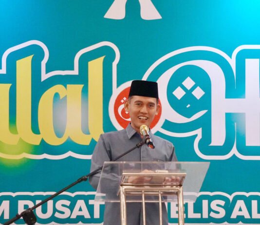 Prof Niam Ingatkan NU: Jangan Jauh dari Qanun Asasi, Persatuan Itu Harga Mati Prof Asrorun Niam Sholeh saat memberikan sambutan dalam Halal Bihalal MA IPNU di Jakarta (Dok. Istimewa)