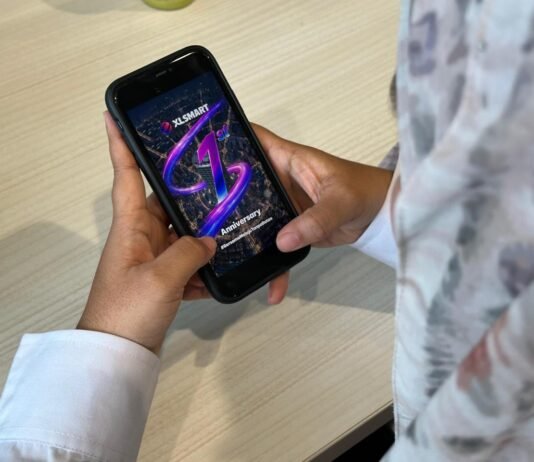 Rayakan Anniversary Perdana, XLSMART Telecom Sejahtera Tbk Hadirkan Promo Besar untuk Pelanggan Perayaan anniversary perdana XLSMART Telecom Sejahtera Tbk diwarnai dengan berbagai promo menarik dari layanan XL, AXIS, dan Smartfren sebagai bentuk apresiasi kepada pelanggan. Foto: Harnas.id