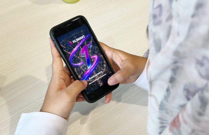 Ilustrasi layanan jaringan telekomunikasi XLSMART di Indonesia. Foto: XLSMART