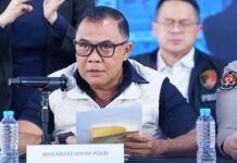 Polri Bentuk Satgas Haji dan Umrah, Perketat Pengawasan Cegah Penipuan dan Pemberangkatan Ilegal Petugas Kepolisian Republik Indonesia mengumumkan pembentukan Satgas Haji dan Umrah guna memperketat pengawasan dan mencegah praktik penipuan jemaah di Indonesia. Foto: Harnas.id