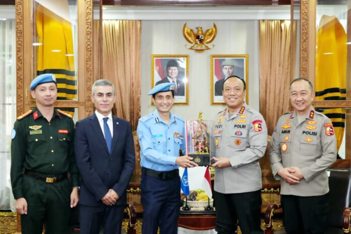 Pertemuan Polri dengan delegasi PBB terkait kerja sama misi perdamaian di Mabes Polri. Foto: Polri