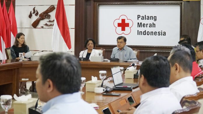 Penandatanganan MoU kerja sama kemanusiaan PMI dan CVTL di Jakarta. Foto: Humas PMI