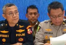 DVI Polri Identifikasi 10 Korban Tewas Kecelakaan Kereta di Bekasi Timur, Ini Daftar Namanya Keterangan Pers Polri terkait proses identifikasi 10 korban kecelakaan kereta di RS Polri Kramat Jati, Jakarta Timur (28/06/26). Foto: Polri