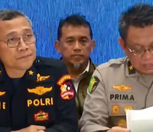 DVI Polri Identifikasi 10 Korban Tewas Kecelakaan Kereta di Bekasi Timur, Ini Daftar Namanya Keterangan Pers Polri terkait proses identifikasi 10 korban kecelakaan kereta di RS Polri Kramat Jati, Jakarta Timur (28/06/26). Foto: Polri
