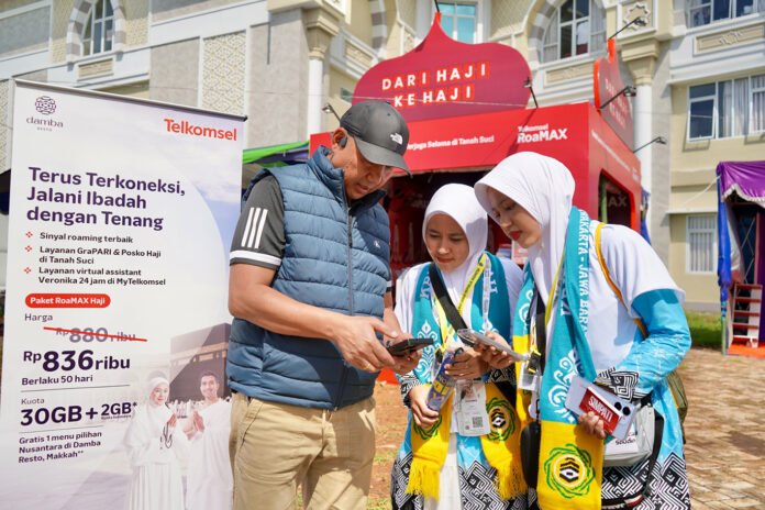 Layanan RoaMAX Haji Telkomsel untuk Jemaah Indonesia. Foto: Marcomm Telkomsel