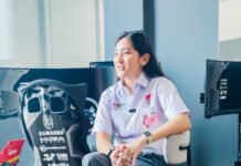 Dari Garasi ke Mandalika, Alinka Hardianti Bawa Misi Perempuan di Lintasan Balap Pembalap perempuan bersiap di lintasan menjelang ajang Mandalika Kartini Race. Foto: MGPA