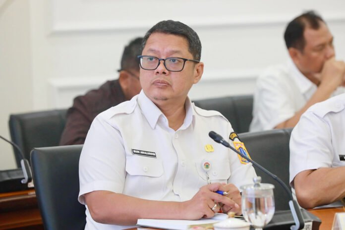 Ilustrasi layanan pengaduan masyarakat Pemprov DKI Jakarta melalui aplikasi digital. Foto: Dinas Kominfotik Pemprov DKI Jakarta Ilustrasi layanan pengaduan masyarakat Pemprov DKI Jakarta melalui aplikasi digital. Foto: Dinas Kominfotik Pemprov DKI Jakarta