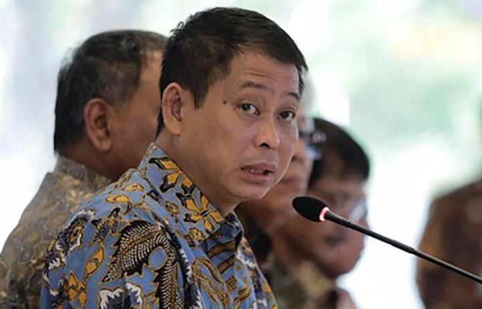 Mantan Menteri Perhubungan Ignasius Jonan mundur dari United Tractors. Foto: Istimewa