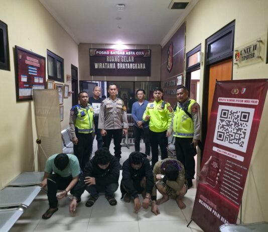 Patroli PJR Korlantas Tangkap 4 Pelaku Pencurian Ban Truk di Tol Tangerang-Merak