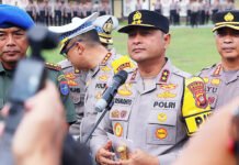 BREAKING NEWS: Jenderal Reserse Masuk Jabar, Irjen Pipit Rismanto Gantikan Rudi Setiawan Pipit Rismanto resmi ditunjuk sebagai Kapolda Jawa Barat dalam rotasi perwira tinggi Polri tahun 2026. Foto: Istimewa