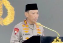 Kompolnas Pindah Markas ke Duren Tiga, Kantor Lama Dinilai Tak Lagi Memadai Kapolri Jenderal Listyo Sigit Prabowo menghadiri syukuran peresmian kantor baru Kompolnas di Duren Tiga Jakarta Selatan. Foto: Istimewa