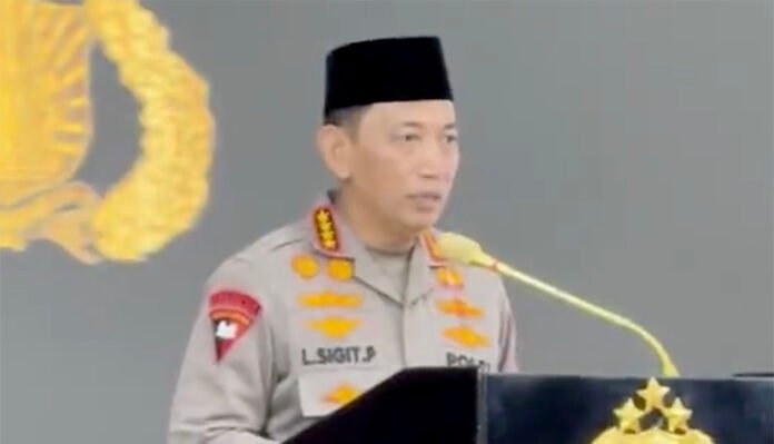 Kapolri Jenderal Listyo Sigit Prabowo menghadiri syukuran peresmian kantor baru Kompolnas di Duren Tiga Jakarta Selatan. Foto: Istimewa