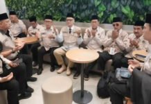 32 Musyrif Diny Resmi Bertugas di Arab Saudi, Dampingi Jamaah Haji RI Para Musyrif Diny Indonesia bersiap menjalankan tugas pendampingan ibadah haji di Tanah Suci. Foto: Dok. MUI