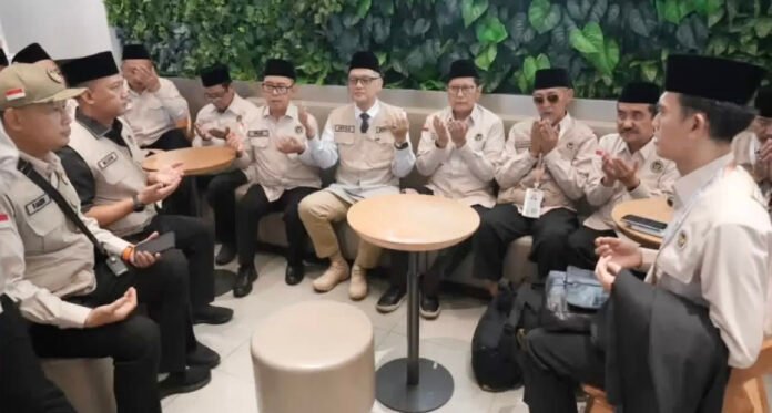 Para Musyrif Diny Indonesia bersiap menjalankan tugas pendampingan ibadah haji di Tanah Suci. Foto: Dok. MUI
