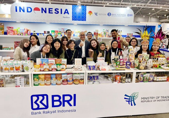 Paviliun Indonesia menampilkan produk UMKM binaan BRI di ajang FHA Singapura 2026. Foto: Humas BRI
