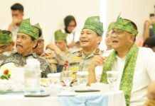 Green Policing Riau Dilirik Pusat, Menteri LH Dorong Jadi Model Nasional Menteri Lingkungan Hidup saat meninjau paparan program Green Policing di Mapolda Riau. Foto: Polri