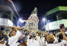 Ribuan Warga Padati Kirab Budaya Bogor, Peluang Ekonomi Ikut Terbuka Pertunjukan budaya Nusantara tampil dalam rangkaian Kirab Budaya di Surya Kencana, Kota Bogor. Foto: Pemkot Bogor