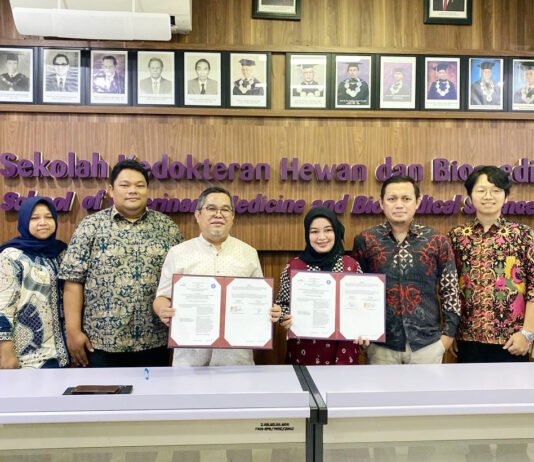 Dunia Veteriner Makin Serius Digarap, IPB Gandeng Klinik Hewan untuk Cetak Dokter Siap Praktik Pertemuan kerja sama SKHB IPB University dan Vetopet Animal Clinic di Bogor. Foto: IPB University