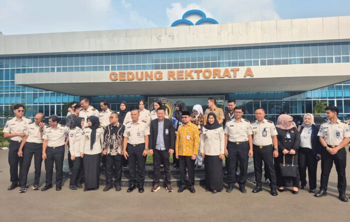 Penandatanganan kerja sama layanan payrol antara BRI BO Warung Buncit dan Poltek Imipas di Kampus Taruna Tangerang. Foto: Humas BRI