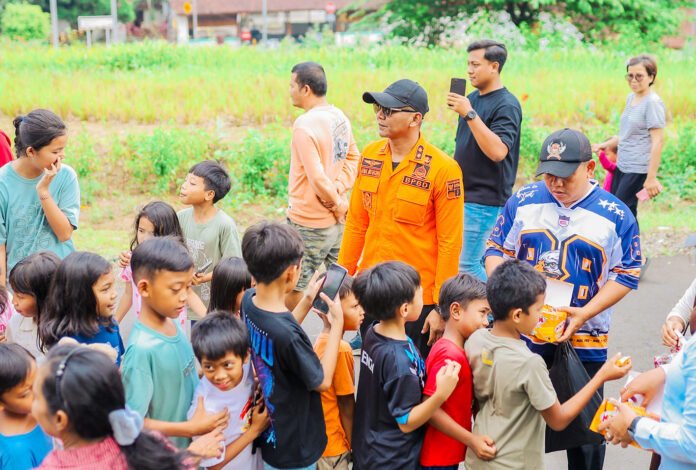Wakil Wali Kota Bogor Jenal Mutaqin meninjau lokasi pengerjaan trase baru Jalan Saleh. Foto: Pemkot Bogor