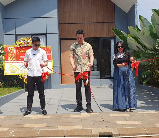 AVORIA ESTATE Rilis Tipe 53 Satu Lantai di Bogor, Harga Mulai Rp670 Jutaan Tapi Bonusnya Bikin Melirik Peluncuran hunian tipe 53 satu lantai AVORIA ESTATE di Bogor. Foto: Humas AVORIA
