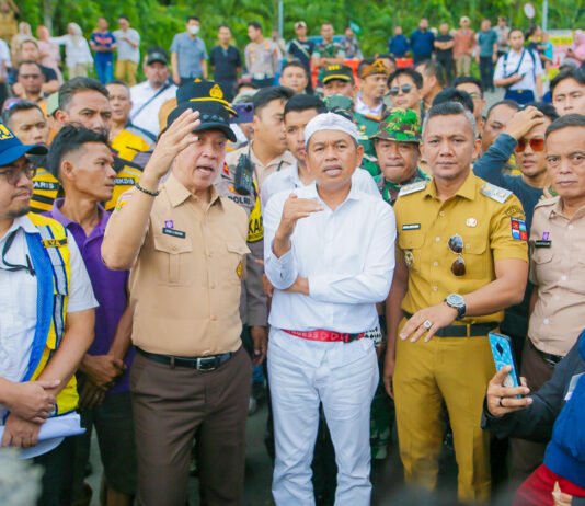 Trase Baru Batutulis Mulai Dibangun, Ditargetkan Rampung Akhir Oktober Gubernur Jawa Barat bersama jajaran Pemkot Bogor meninjau pembangunan trase baru Batutulis. Foto: Pemkot Bogor