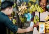 Bank Mandiri Genjot KUR Rp14,54 Triliun, Sektor Pertanian Masih Jadi Tumpuan Aktivitas layanan perbankan Bank Mandiri terkait penyaluran Kredit Usaha Rakyat bagi pelaku UMKM. Foto: Bank Mandiri
