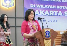 Pemprov DKI Masih Beri Karpet Merah untuk Mobil Listrik, Pajak dan Ganjil Genap Dilepas Kepala Bapenda DKI Jakarta Lusiana Herawati saat memberikan keterangan terkait insentif kendaraan listrik. Foto: Pemprov DKI