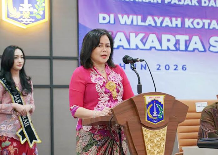 Kepala Bapenda DKI Jakarta Lusiana Herawati saat memberikan keterangan terkait insentif kendaraan listrik. Foto: Pemprov DKI