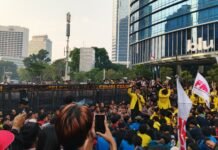 Revolusi Belum Siap Di Jakarta