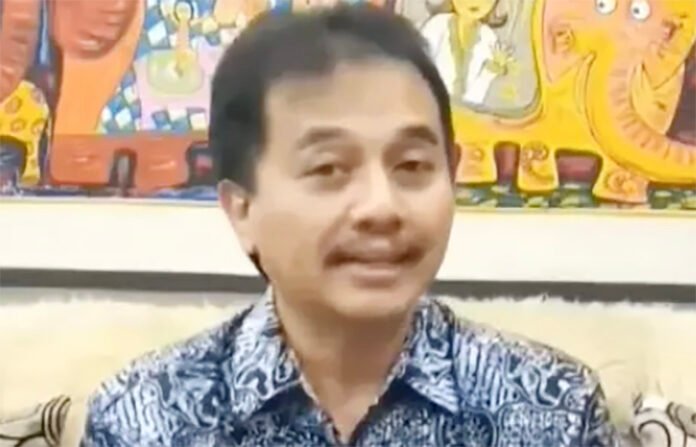 Roy Suryo dalam sebuah kesempatan. Foto: Istimewa Roy Suryo dalam sebuah kesempatan. Foto: Istimewa