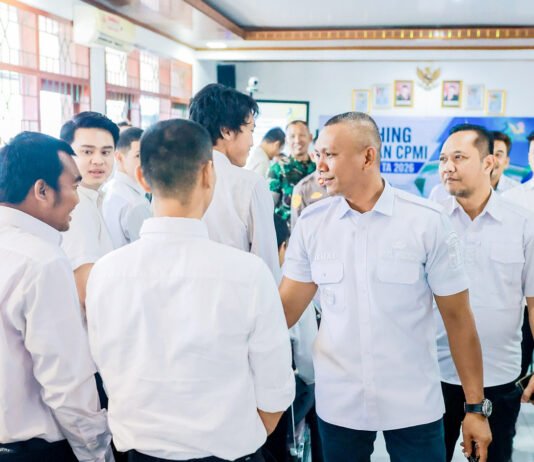 Pemkot Bogor Siapkan 30 Calon Pekerja Migran, Bidik Peluang Kerja di Kuwait, Turki, dan Montenegro Wakil Wali Kota Bogor Jenal Mutaqin membuka pelatihan bagi 30 Calon Pekerja Migran Indonesia di Balai Latihan Kerja Kota Bogor. (Dok. Pemkot Bogor)