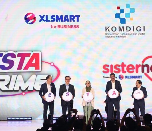 XLSMART dan Komdigi Luncurkan DigiHer, Target Digitalisasi 2,4 Juta Perempuan Indonesia pada 2026 XLSMART melalui Sisternet berkolaborasi dengan Komdigi meluncurkan DigiHer, platform pembelajaran digital yang menargetkan digitalisasi 2,4 juta perempuan Indonesia pada 2026. Foto: Harnas.id