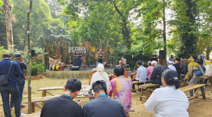 KULTURA Sunda Ngariung di Kebun Raya Bogor, Menghidupkan Tradisi Sunda di Tengah Wisata Modern