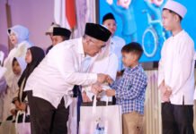 BAZNAS Minta Lebaran Yatim Tak Berhenti di Santunan, Mustahik Didorong Naik Kelas Ketua BAZNAS RI Sodik Mudjahid menghadiri acara Lebaran Yatim dan Disabilitas yang digelar Kementerian Agama RI. (Dok. BAZNAS)