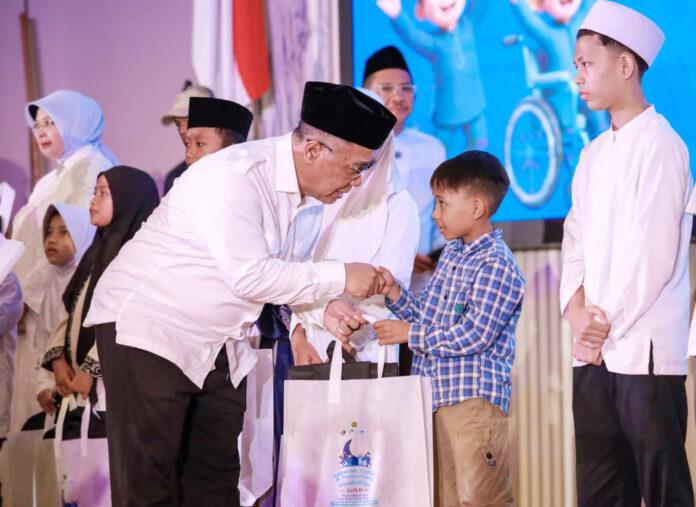 Ketua BAZNAS RI Sodik Mudjahid menghadiri acara Lebaran Yatim dan Disabilitas yang digelar Kementerian Agama RI. (Dok. BAZNAS)