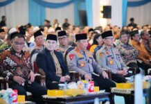 Jelang Hari Bhayangkara ke-80, Polri Ajak Tokoh Lintas Agama Panjatkan Doa Bersama Kapolri Jenderal Listyo Sigit Prabowo menghadiri doa bersama lintas agama menjelang Hari Bhayangkara ke-80 di STIK-PTIK Lemdiklat Polri. (Dok. Polri)
