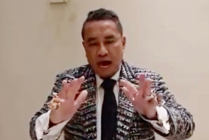Tangkapan layar unggahan Instagram Hotman Paris. Tangkapan layar unggahan Instagram Hotman Paris