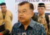 Jelang Milad ke-51, Jusuf Kalla Ingatkan MUI Tetap Jadi Pemberi Fatwa, Bukan Ormas Ketua Umum Dewan Masjid Indonesia (DMI) Jusuf Kalla menyampaikan keterangan kepada wartawan di sela Kongres Umat Islam di Hotel Bidakara, Jakarta Selatan. (Dok. Harnas.id)