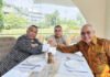Dasco Dudukkan Hotman Paris dan Ketum PWI Satu Meja, Laporan Polisi Bakal Dicabut Wakil Ketua DPR RI Sufmi Dasco Ahmad mempertemukan Hotman Paris Hutapea dan Ketua Umum PWI Pusat Akhmad Munir di Jakarta. (Dok. Instagram @sufmi_dasco)